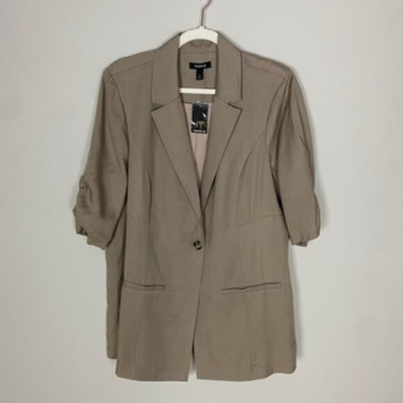 Torrid Stone Short Sleeve Linen Blazer Tan Womens 1X NWT - Picture 2 of 8